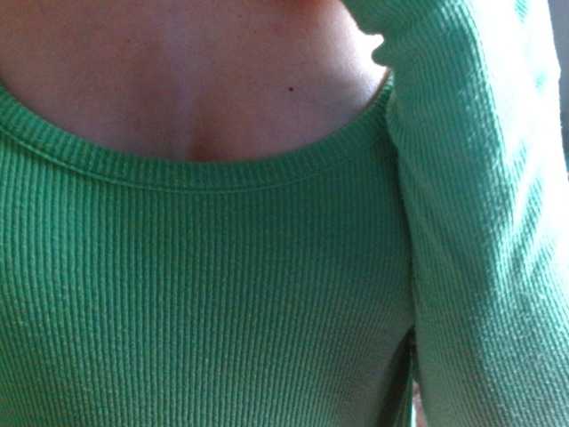 LorraineOSun, live now on BongaCams