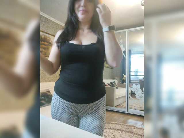Lalili live cam on BongaCams