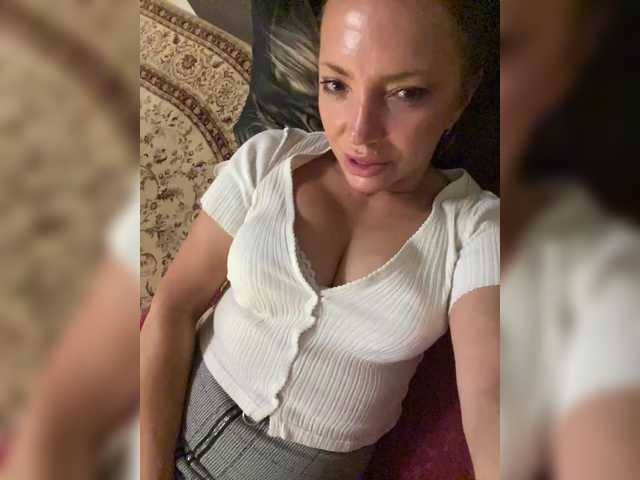 Lalili live cam on BongaCams