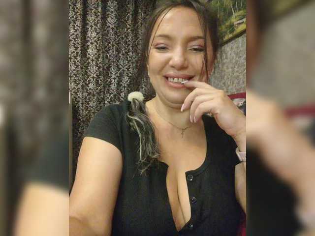 Lalili live webcam show