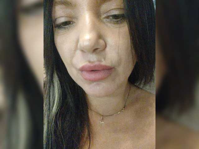 Lalili live cam on BongaCams