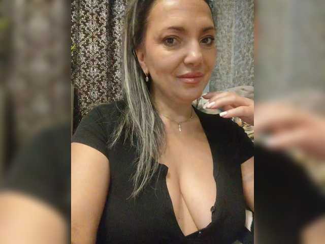 Lalili live cam on BongaCams