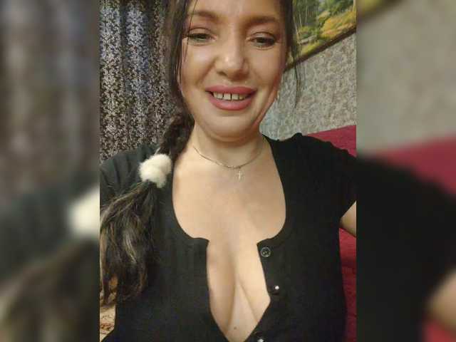 Lalili live cam on BongaCams