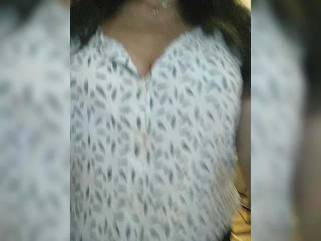 Lalili live cam on BongaCams