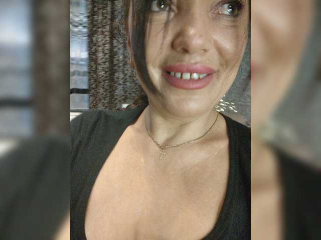 Lalili live webcam show