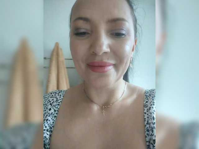 yourgoldenpussy preview