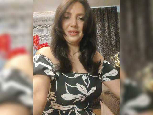Lalili live cam on BongaCams