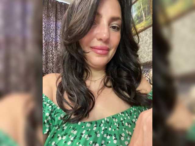 Lalili live cam on BongaCams