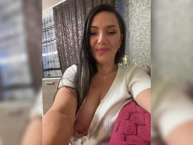 Lalili live cam