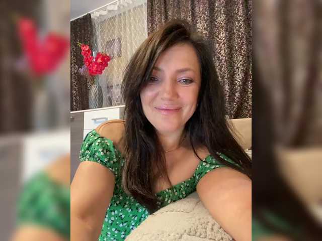 Lalili's BongaCams show and profile