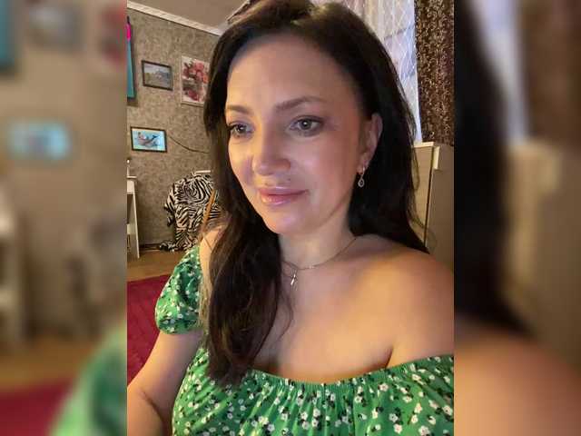 Lalili's BongaCams show and profile