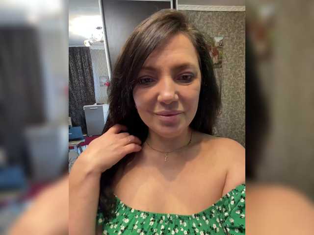 Lalili's BongaCams show and profile