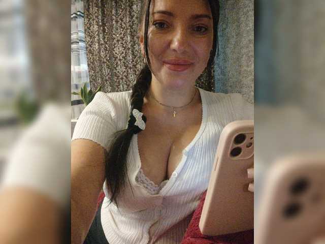 Lalili live cam on BongaCams