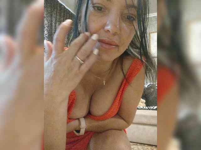 ProstoLolkaXXX webcam