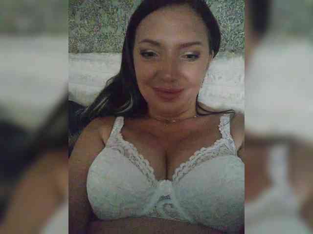 ProstoLolkaXXX webcam