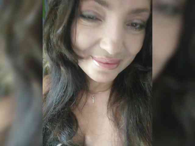 ProstoLolkaXXX webcam