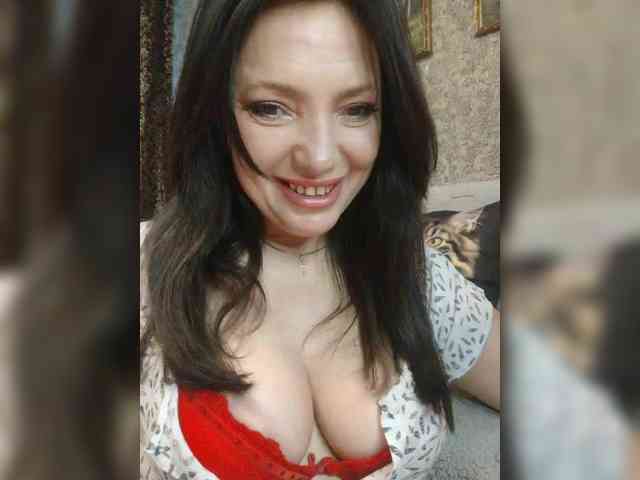 ProstoLolkaXXX webcam