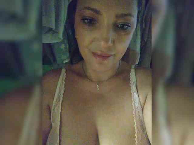 ProstoLolkaXXX webcam