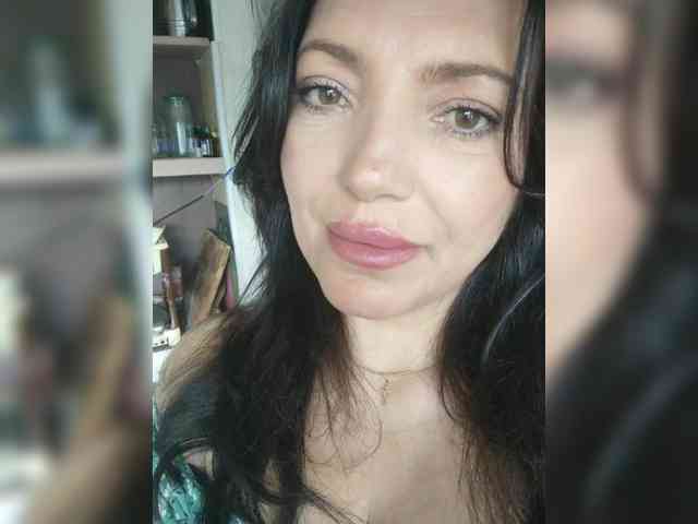 ProstoLolkaXXX webcam