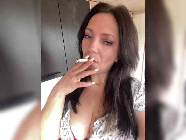 ProstoLolkaXXX webcam