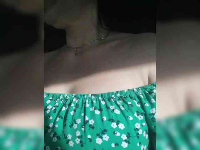ProstoLolkaXXX webcam