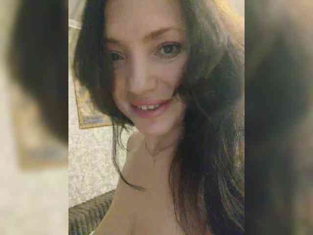 ProstoLolkaXXX webcam