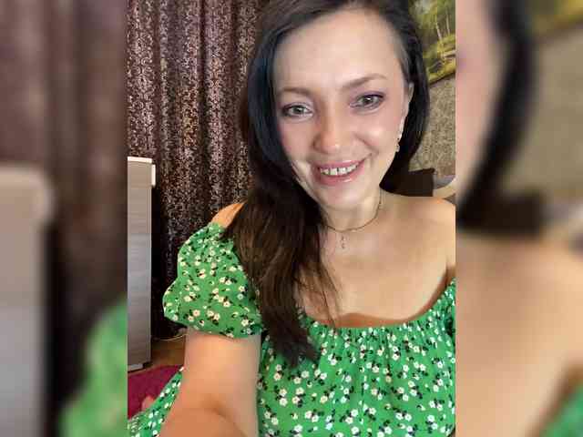 ProstoLolkaXXX webcam