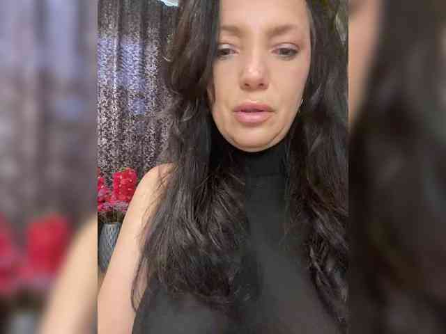 ProstoLolkaXXX webcam