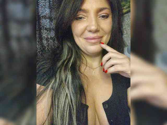 ProstoLolkaXXX webcam