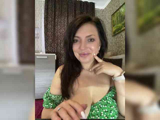 ProstoLolkaXXX webcam