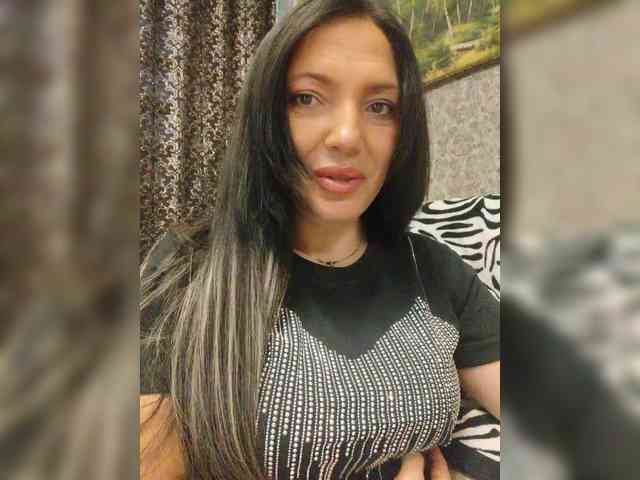 ProstoLolkaXXX webcam