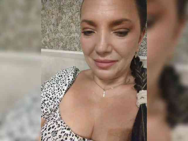 ProstoLolkaXXX webcam