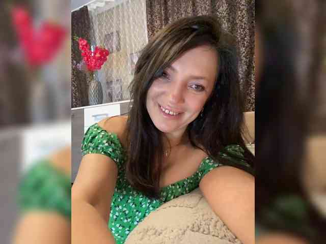 ProstoLolkaXXX webcam