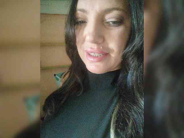 ProstoLolkaXXX webcam