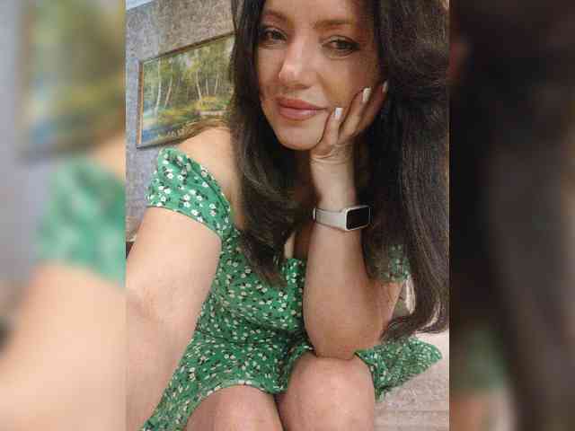ProstoLolkaXXX webcam