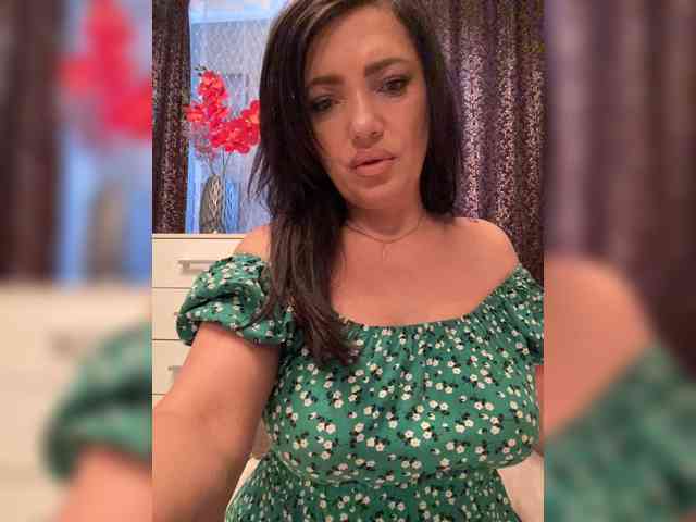 ProstoLolkaXXX webcam