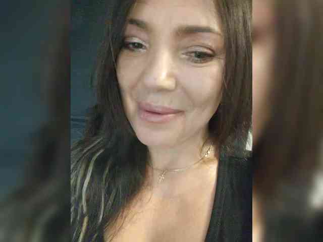 ProstoLolkaXXX webcam