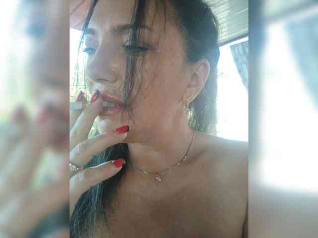 ProstoLolkaXXX webcam