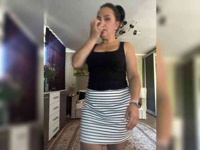 ProstoLolkaXXX webcam