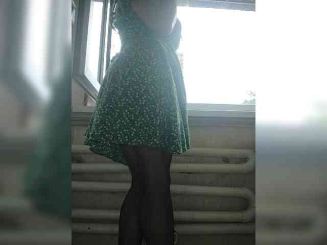 ProstoLolkaXXX webcam