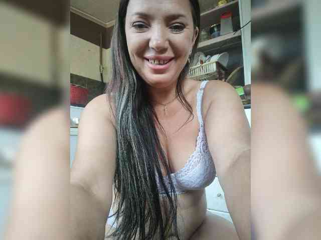 ProstoLolkaXXX webcam