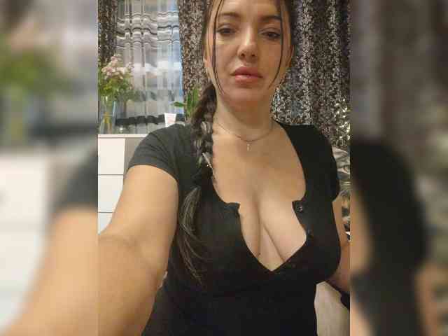 ProstoLolkaXXX webcam