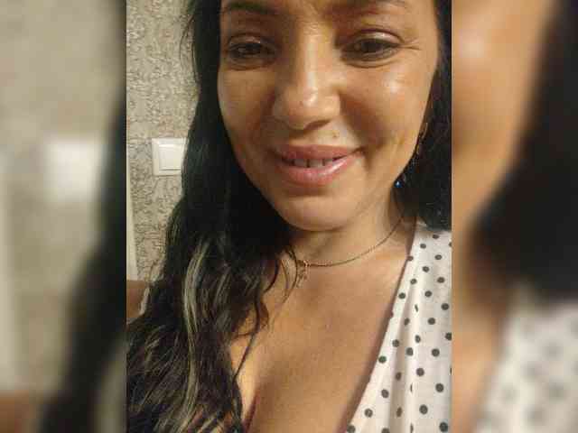 ProstoLolkaXXX webcam