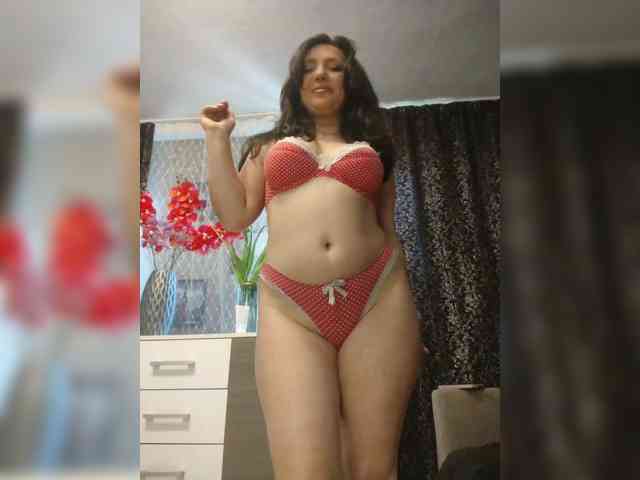 ProstoLolkaXXX webcam