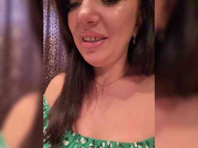 ProstoLolkaXXX webcam