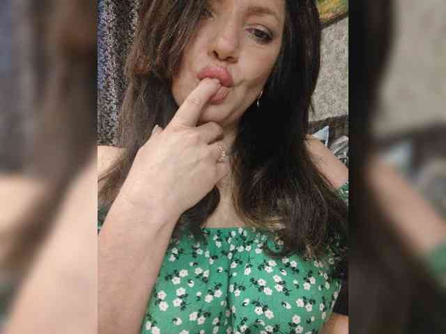 ProstoLolkaXXX webcam