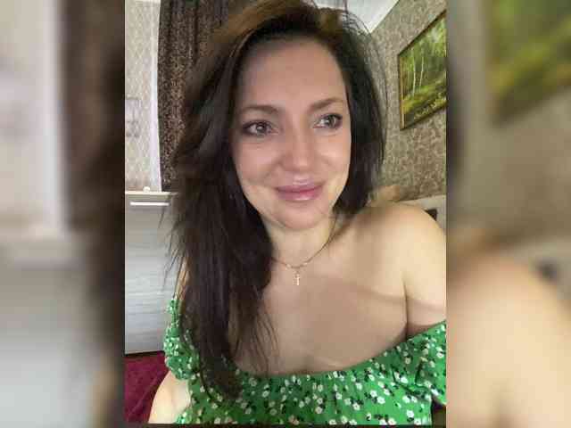 ProstoLolkaXXX webcam