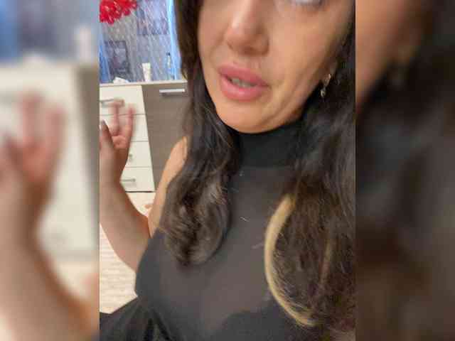 ProstoLolkaXXX webcam