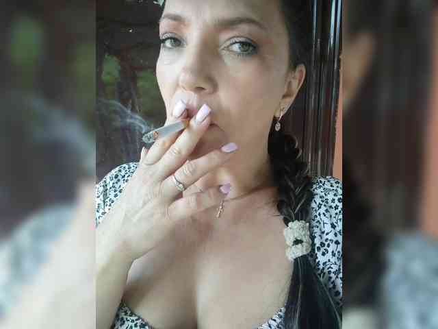ProstoLolkaXXX webcam
