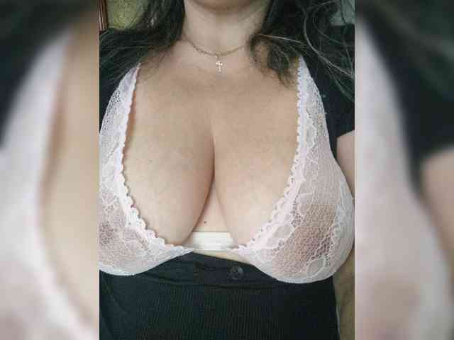ProstoLolkaXXX webcam